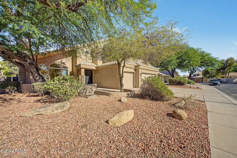517 S Rock Harbor Drive, Gilbert, AZ 85233 - #2