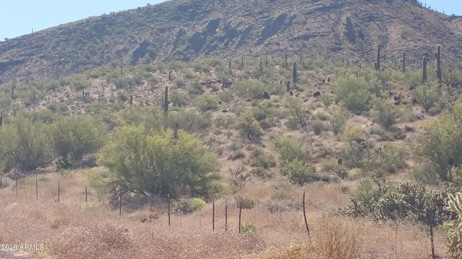 00 Nr 013c -- #013C, New River, AZ 85087 - #2
