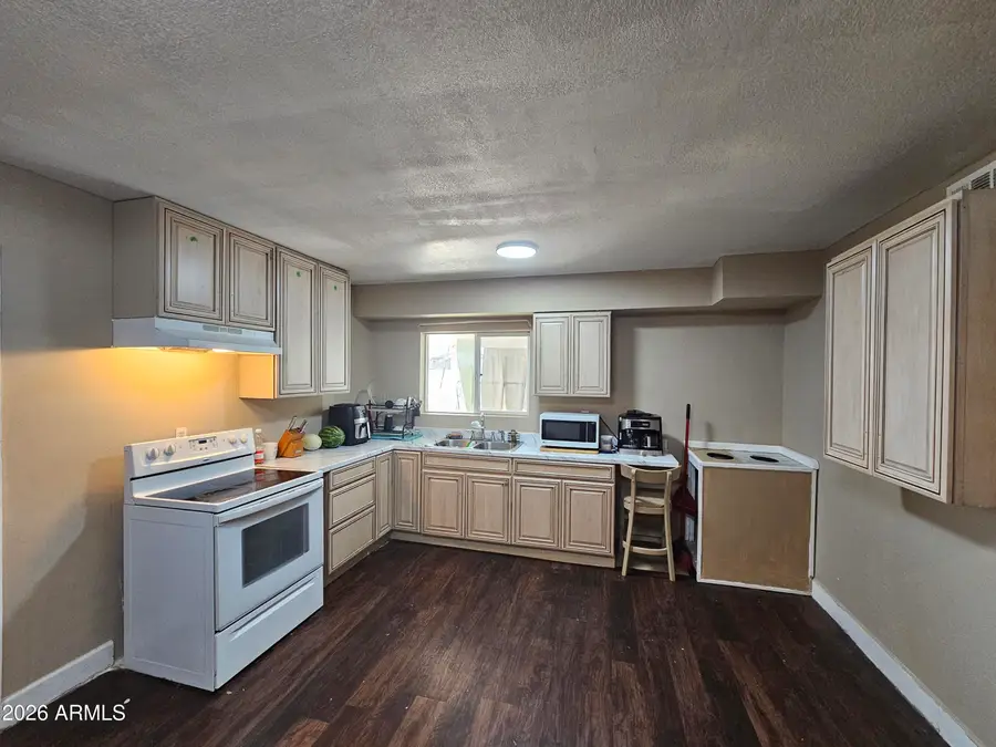 5612 W Wilshire Drive, Phoenix, AZ 85035 - #3