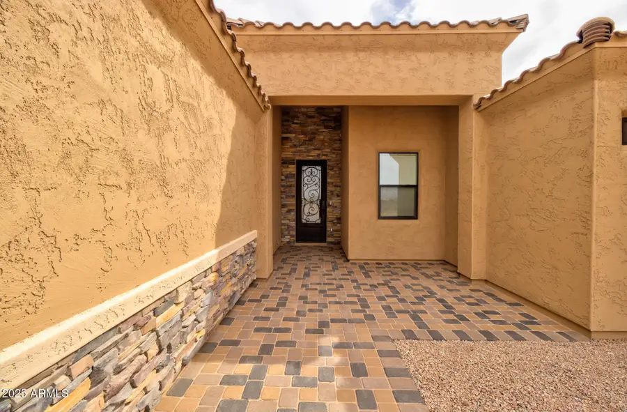 7610 W Alsdorf Road, Casa Grande, AZ 85193 - #3