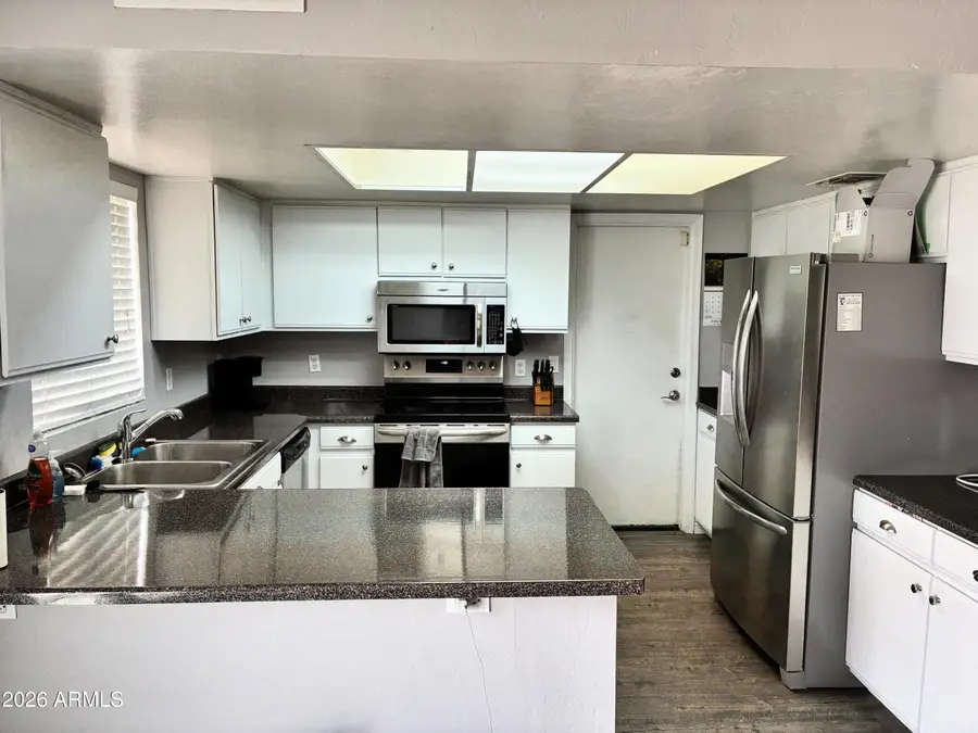 2548 W Kathleen Road, Phoenix, AZ 85023 - #3