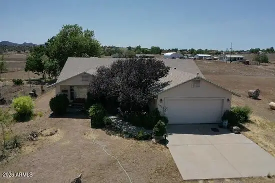 21800 N Windy Hill Lane, Paulden, AZ 86334