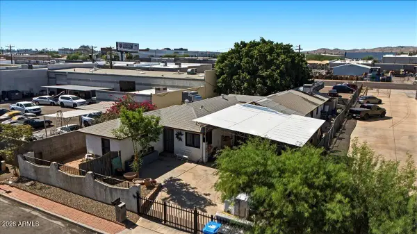 4221 E Magnolia Street, Phoenix, AZ 85034