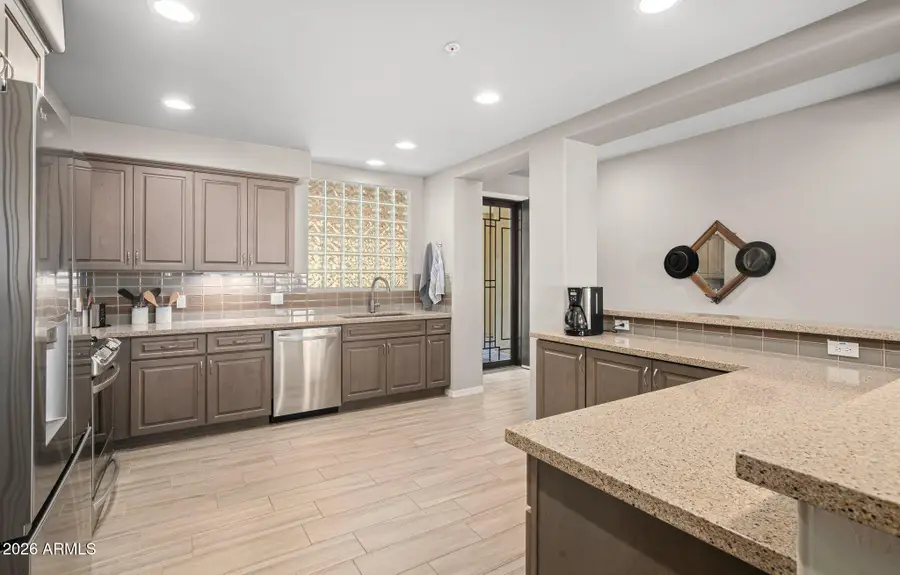 17850 N 68th Street #2129, Phoenix, AZ 85054 - #2