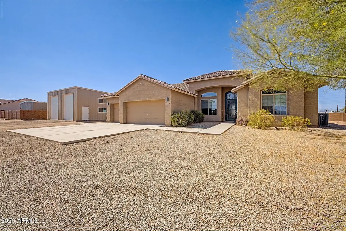 22314 W White Feather Lane, Wittmann, AZ 85361 - #1
