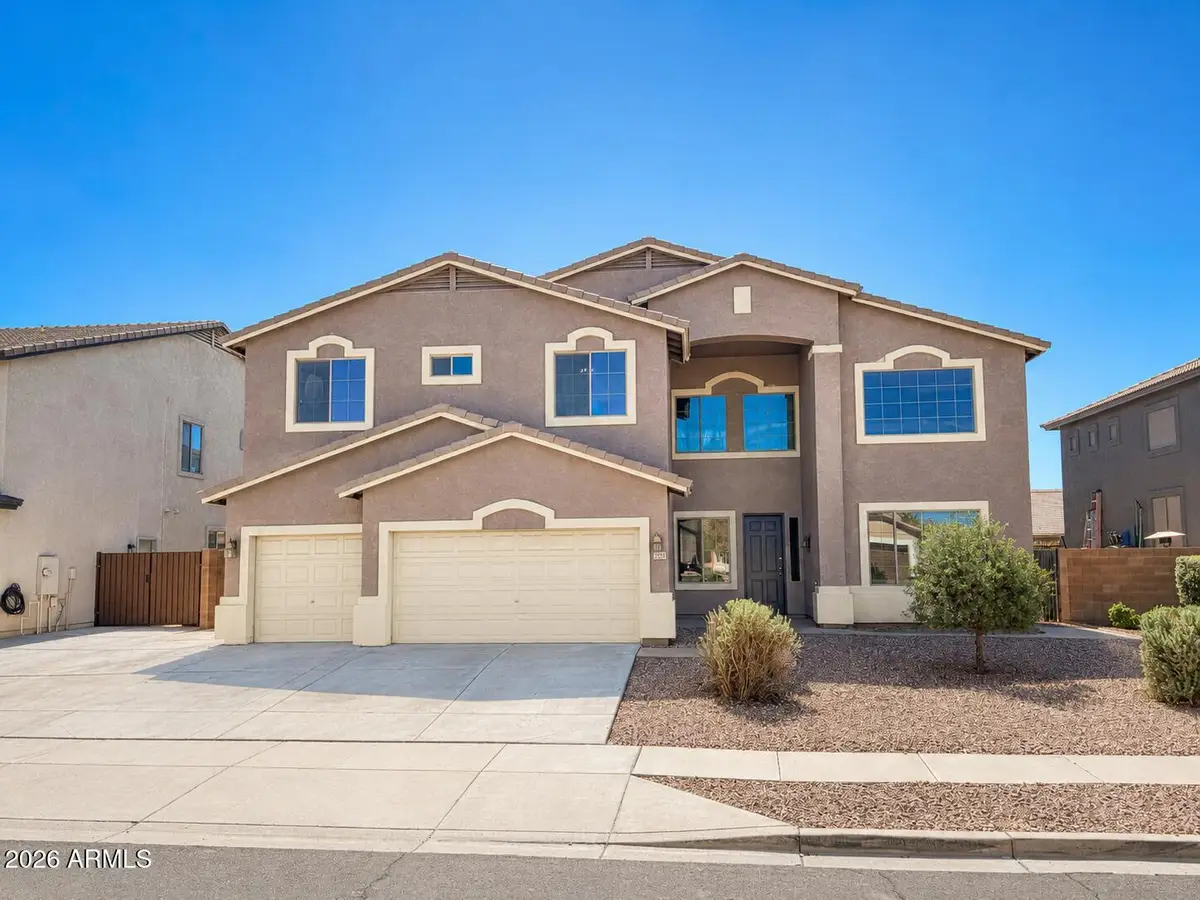 7521 W Southgate Avenue, Phoenix, AZ 85043 - #1
