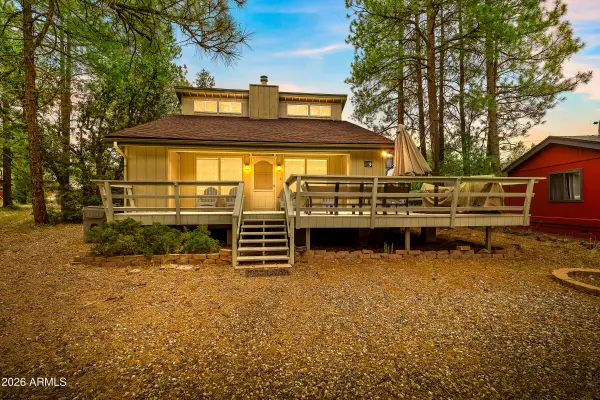 17335 S Mescalero Drive, Munds Park, AZ 86017