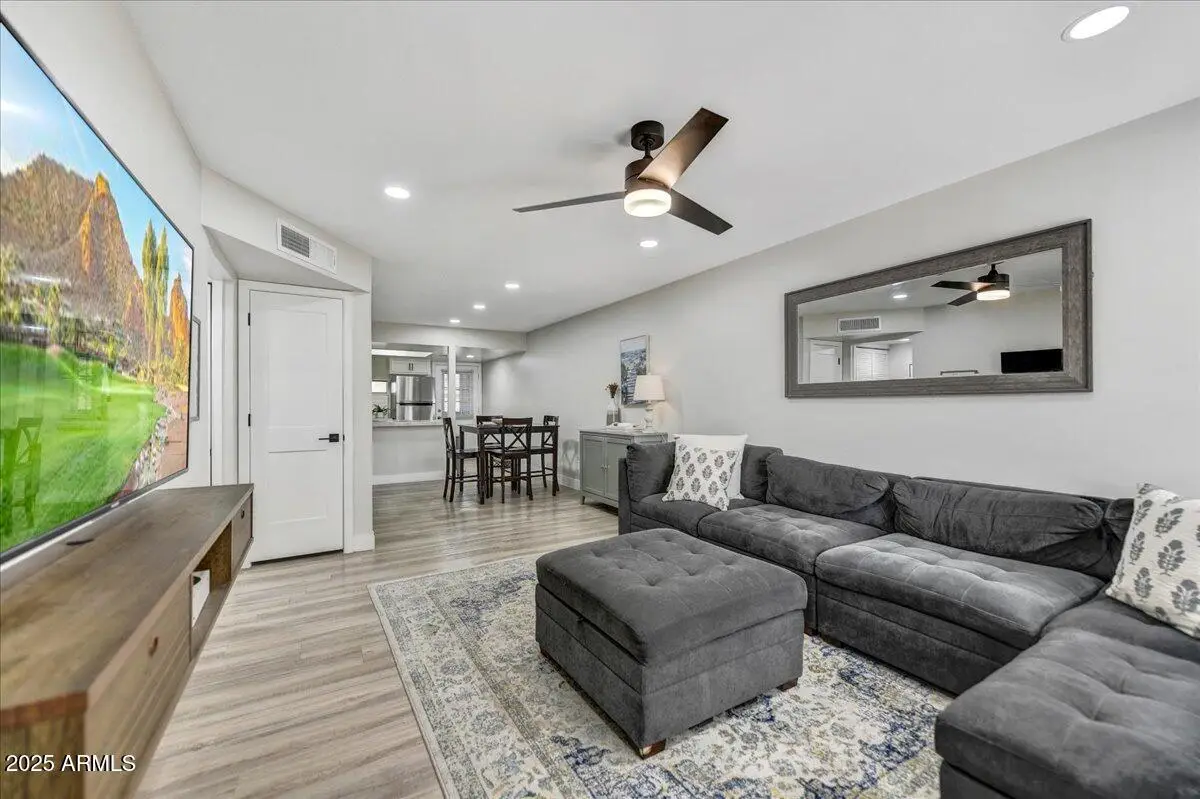 3301 E Earll Drive #102, Phoenix, AZ 85018 - #1