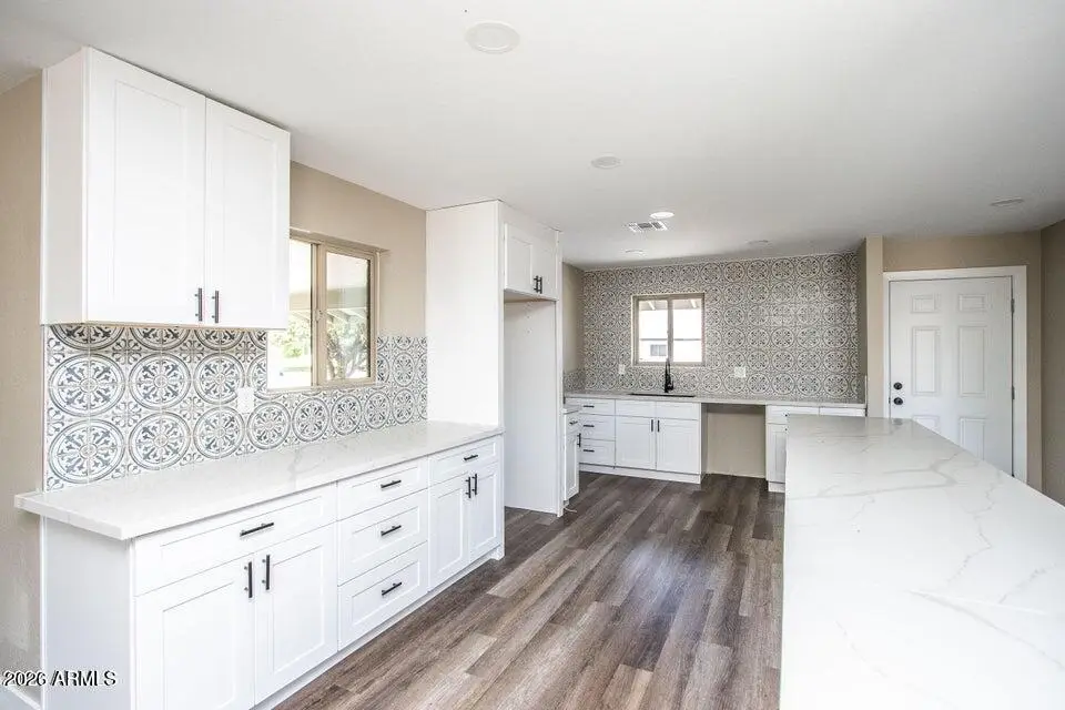 3401 W Diana Avenue, Phoenix, AZ 85051 - #1