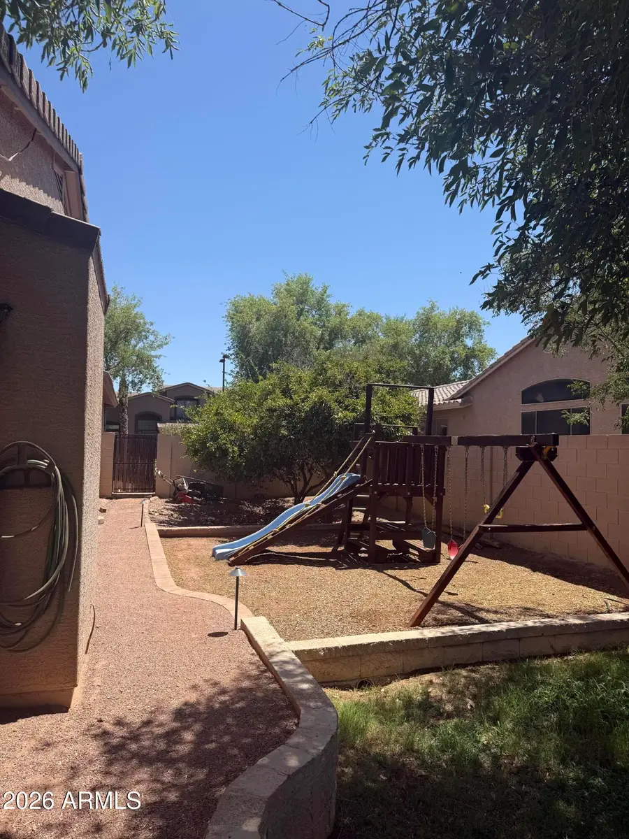 1122 E Longhorn Place, Chandler, AZ 85286 - #2