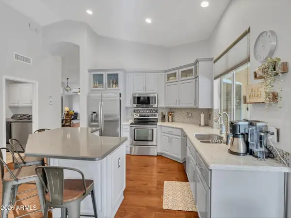 14815 S 13th Place, Phoenix, AZ 85048