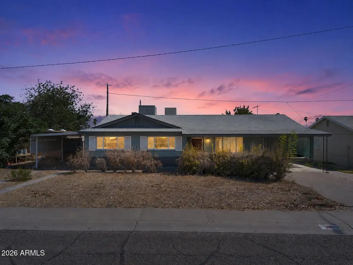3311 W Paradise Drive, Phoenix, AZ 85029 - #1