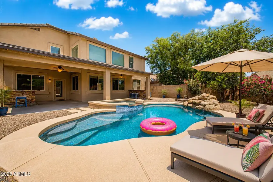 81 W Castle Rock Road, San Tan Valley, AZ 85143 - #2