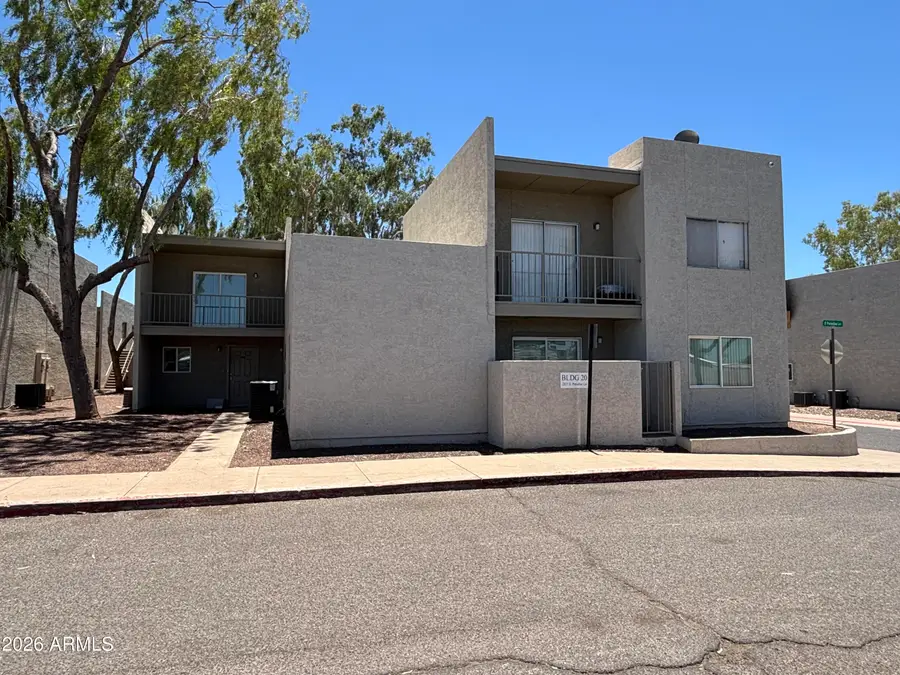 2833 E Paradise Lane, Phoenix, AZ 85032 - #2