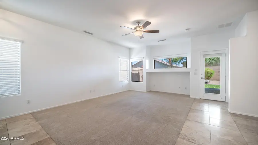 10058 E Kilarea Avenue, Mesa, AZ 85209 - #3