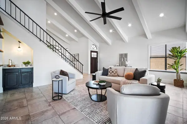 1726 E Behrend Drive, Phoenix, AZ 85024
