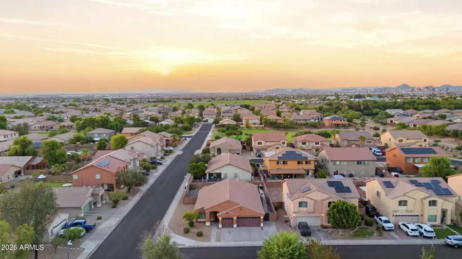 2922 W Dunbar Drive, Phoenix, AZ 85041 - #2