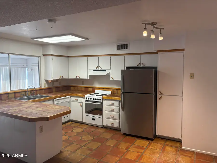 2020 E Rice Drive, Tempe, AZ 85283 - #3