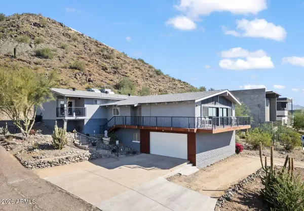 306 W Camino Vista, Phoenix, AZ 85021