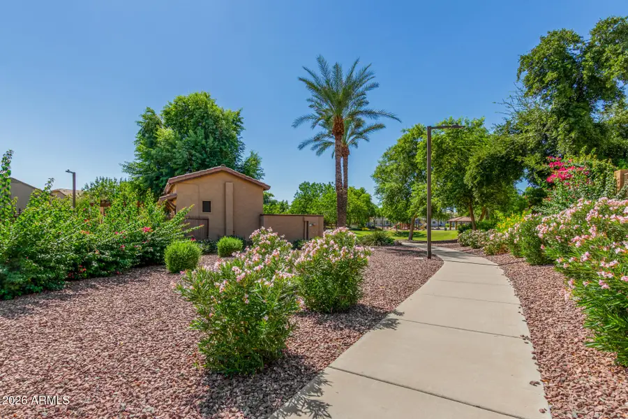 2042 W Davis Road, Phoenix, AZ 85023 - #2