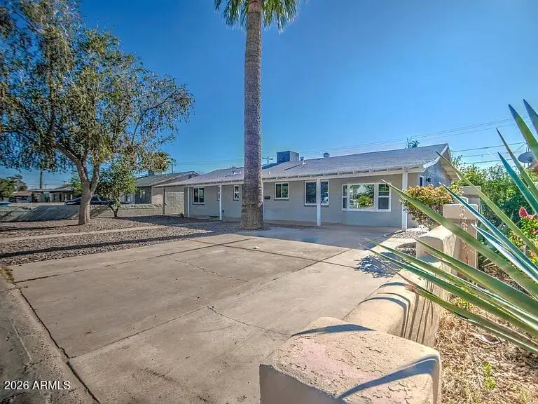 3317 W Montecito Avenue, Phoenix, AZ 85017 - #2