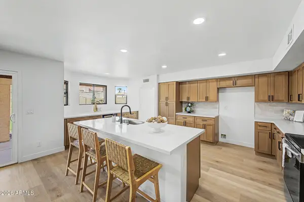 7380 W Piute Avenue, Glendale, AZ 85308
