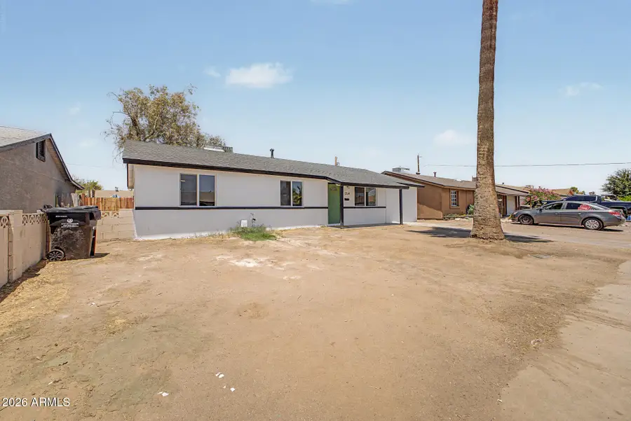 7254 W Wolf Street, Phoenix, AZ 85033 - #2