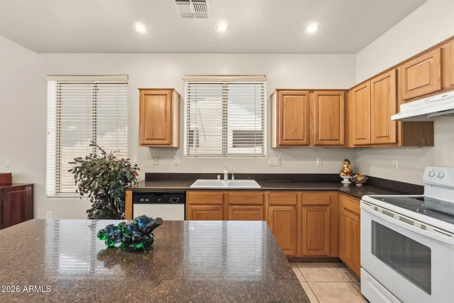 10859 E Le Marche Drive, Scottsdale, AZ 85255 - #3