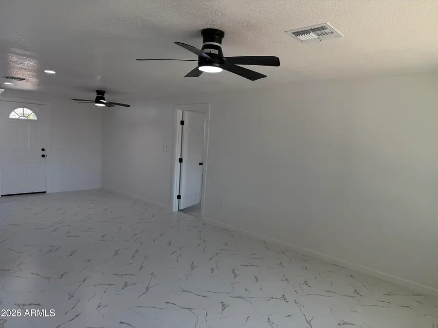 7426 W Holly Street, Phoenix, AZ 85035 - #3
