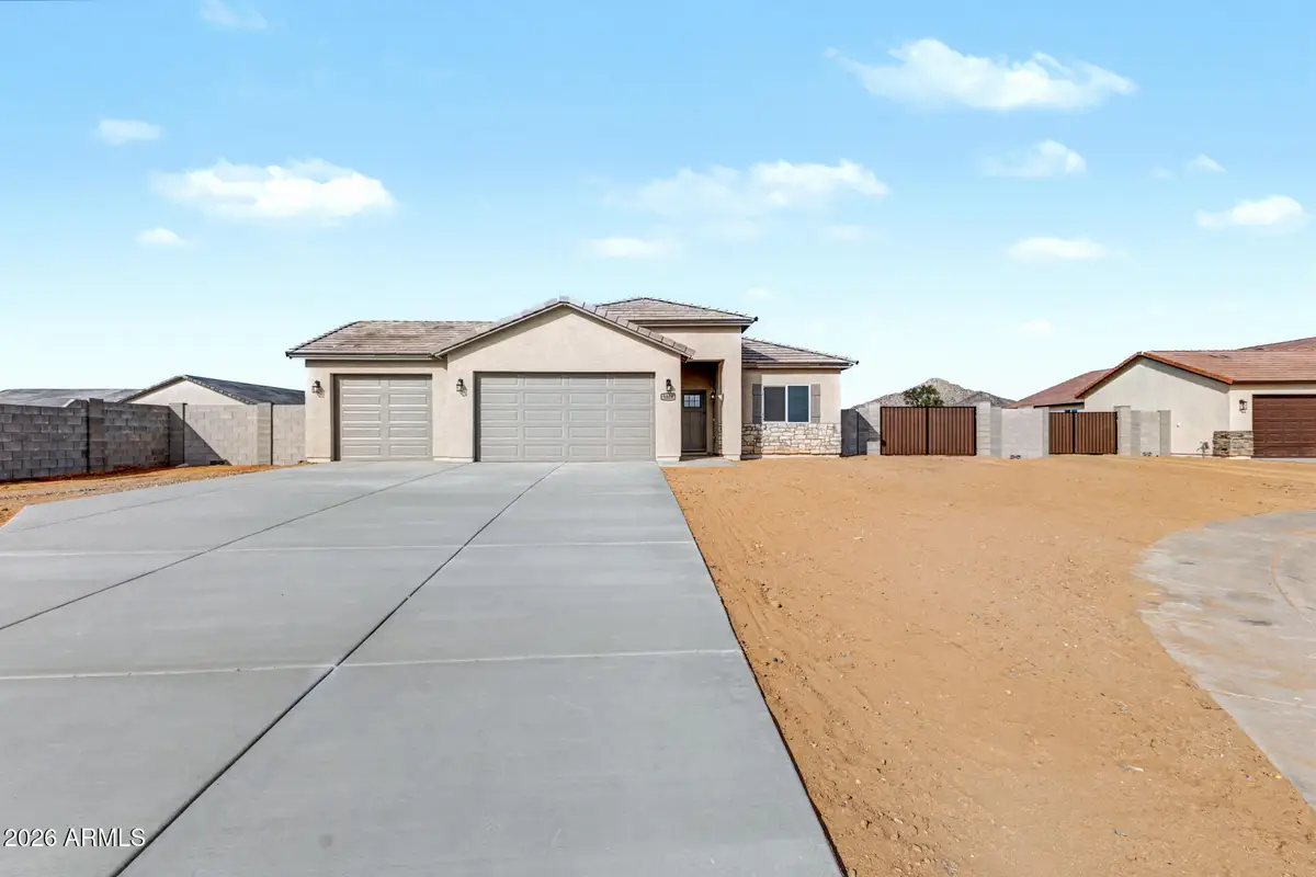 9745 W Appaloosa Trail, Casa Grande, AZ 85194 - #1