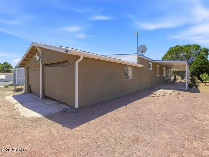 345 S Graham Way, Dewey, AZ 86327 - #2