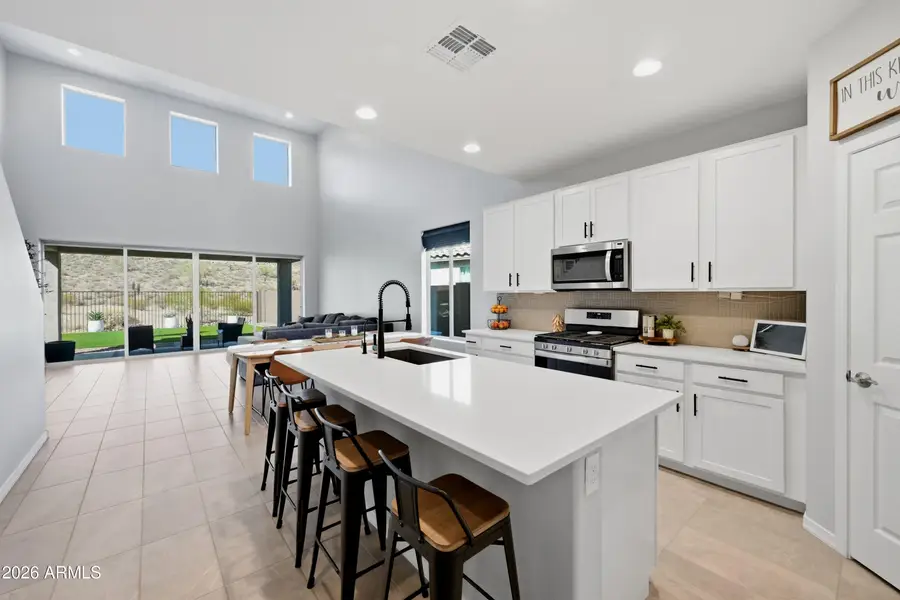 1405 W Flintlock Drive, San Tan Valley, AZ 85144 - #2