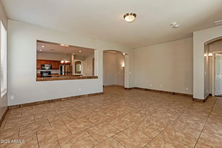 49 E Mill Reef Drive, San Tan Valley, AZ 85143 - #3