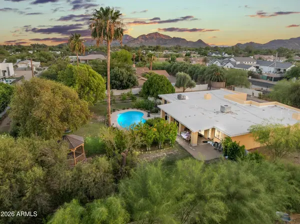 10439 N 64th Street, Paradise Valley, AZ 85253