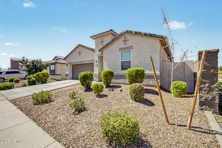 2824 W Seaver Avenue, Apache Junction, AZ 85120 - #3