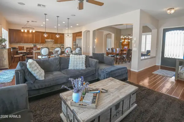 4019 E Del Rio Street, Gilbert, AZ 85295