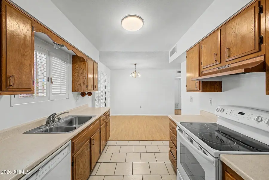 10216 W Ironwood Drive, Sun City, AZ 85351 - #2