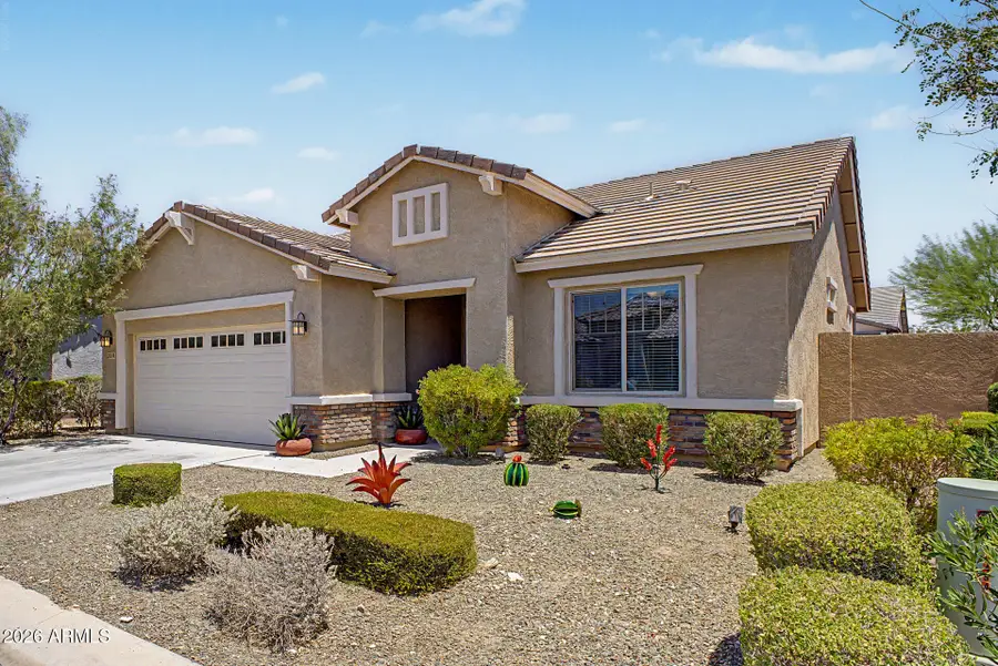 20494 W Minnezona Avenue, Buckeye, AZ 85396 - #2