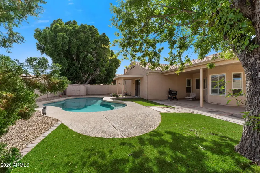 1252 W Bruce Avenue, Gilbert, AZ 85233 - #2