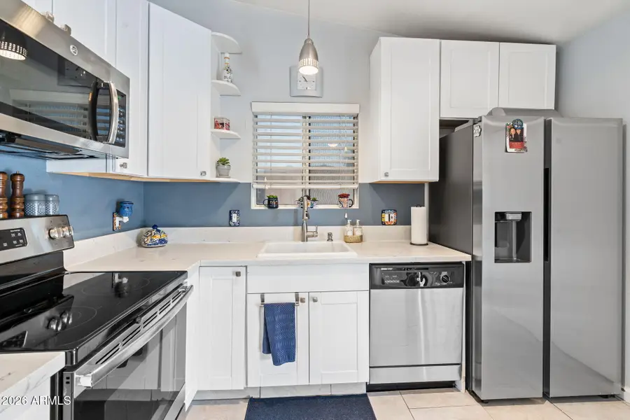 421 E Behrend Drive E, Phoenix, AZ 85024 - #2