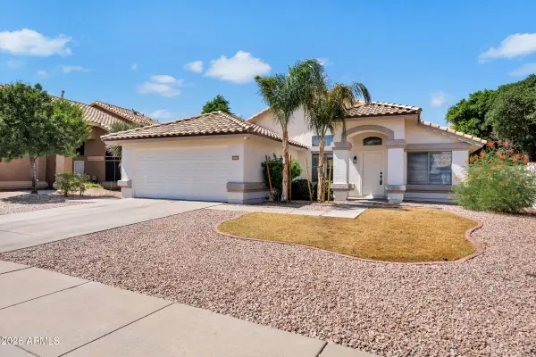 7258 E Medina Avenue, Mesa, AZ 85209