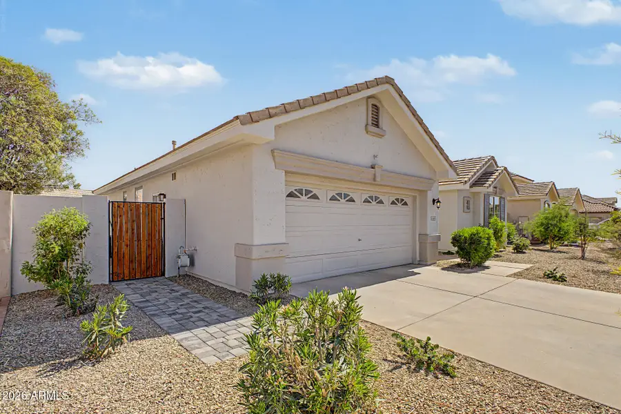 1669 E Laredo Street, Chandler, AZ 85225 - #2