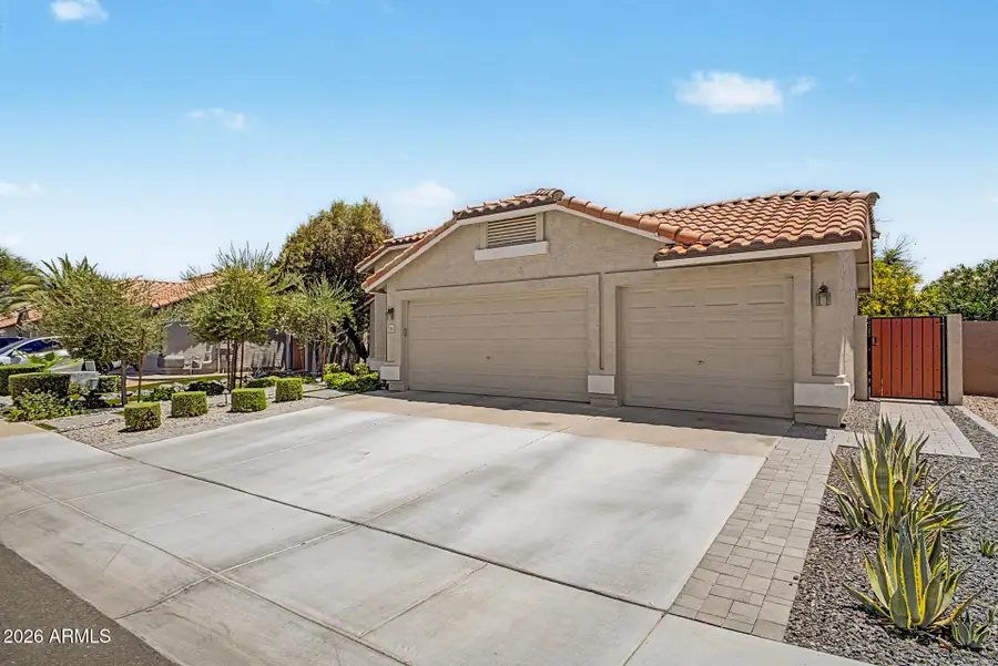 1611 W Winchester Way, Chandler, AZ 85286 - #2