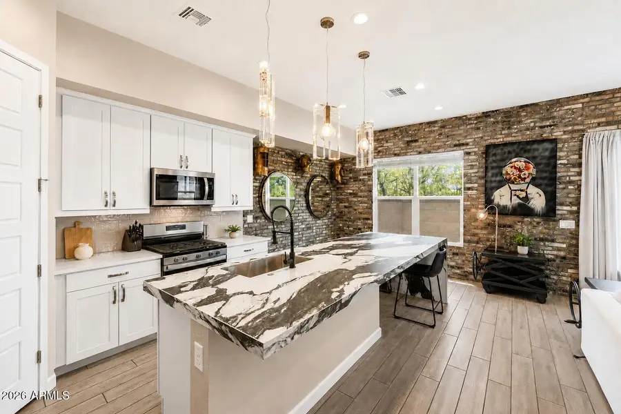5041 E Woodridge Drive, Scottsdale, AZ 85254 - #2