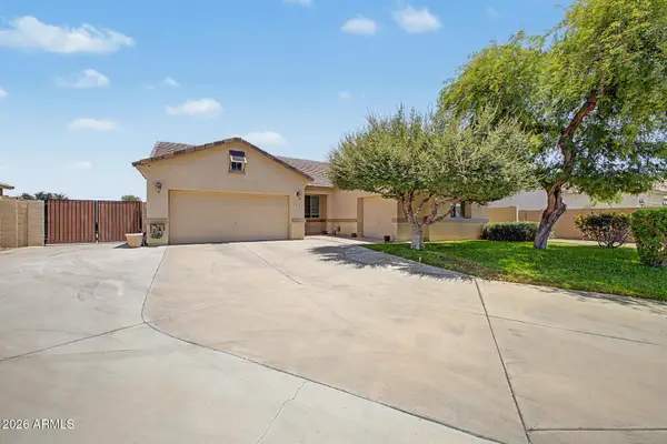 1300 E Bosi Court, San Tan Valley, AZ 85140
