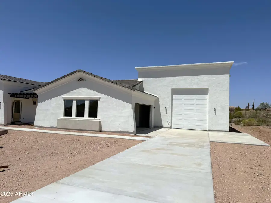 684 N Moon Road, Apache Junction, AZ 85119 - #2