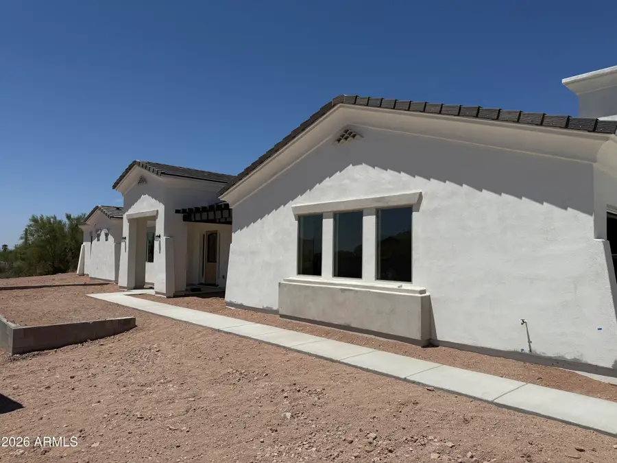 684 N Moon Road, Apache Junction, AZ 85119 - #3