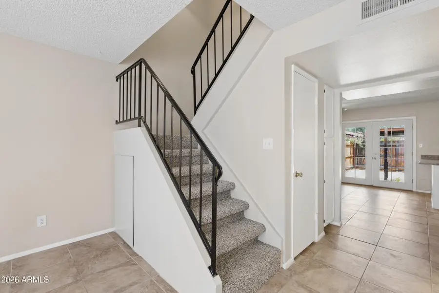 2221 W Farmdale Avenue #25, Mesa, AZ 85202 - #3