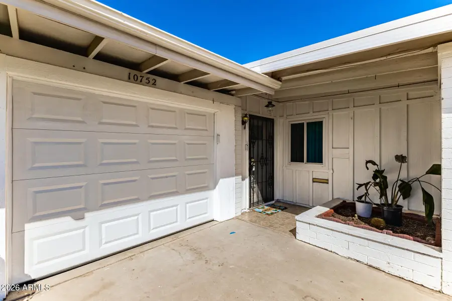 10752 W Peoria Avenue, Sun City, AZ 85351 - #2