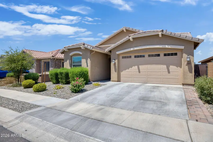 2208 W Dunbar Drive, Phoenix, AZ 85041 - #2